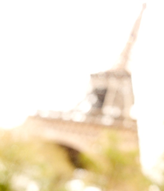 eiffel tower 2B
